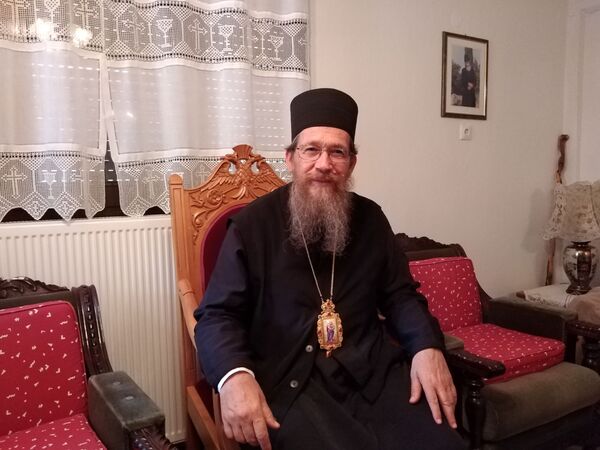 Ексклузивно: Порука владике из Африке народу у Црној Гори — окупите се око митрополита Амфилохија Ексклузивно: Порука владике из Африке народу у Црној Гори — окупите се око митрополита Амфилохија - Sputnik Србија