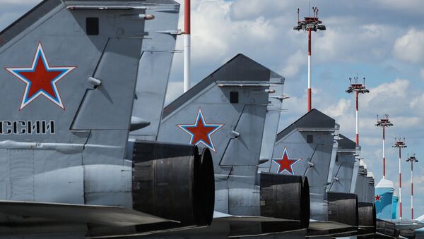 Lovci–presretači MiG-31 - Sputnik Srbija