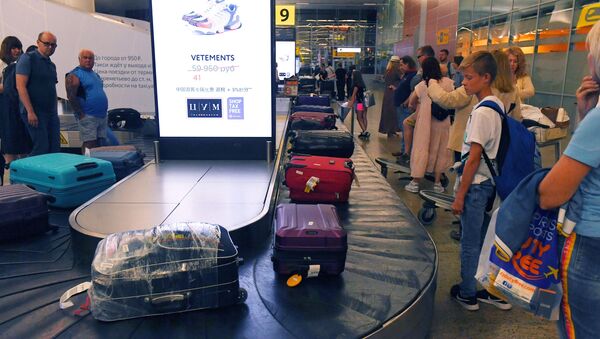 Выдача багажа в аэропорту Шереметьево - Sputnik Србија