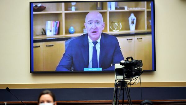 Džef Bezos svedoči pred Kongresom putem video-linka - Sputnik Srbija