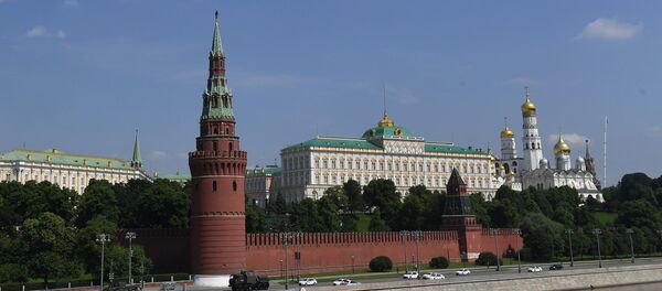 Јуришни авиони Су-25 лете изнад Кремља на генералној проби Параде победе у Москви - Sputnik Србија