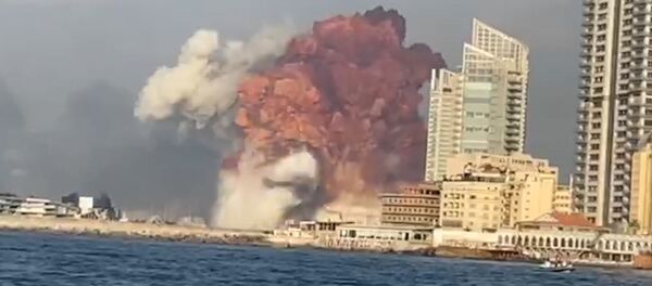 Eksplozija u Bejrutu Eksplozija u Bejrutu - Sputnik Srbija