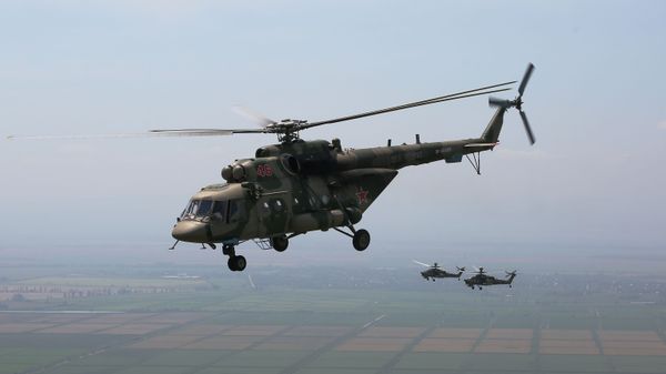 Helikopteri Mi-8AMTŠ i Mi-28UB - Sputnik Srbija