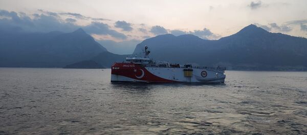 Турски брод за сеизмичка испитивања Оруч реис на Средоземном мору - Sputnik Србија