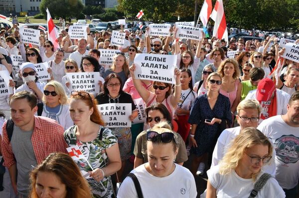 Талас штрајкова запљуснуо Белорусију Талас штрајкова запљуснуо Белорусију - Sputnik Србија