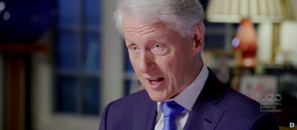 Bil Klinton - Sputnik Srbija