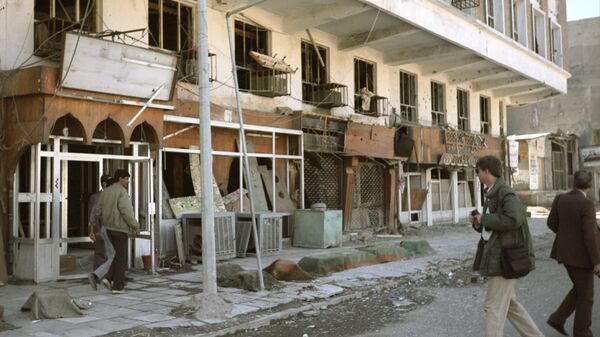 Basra: Demonstranti zapalili kancelariju parlamenta - Sputnik Srbija