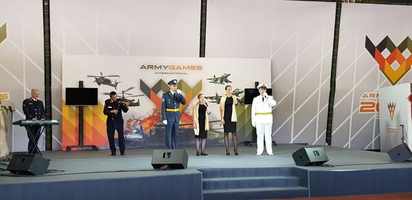 Српски генерал у Русији дочекан уз „Марш на Дрину“ /фото/ - Sputnik Србија