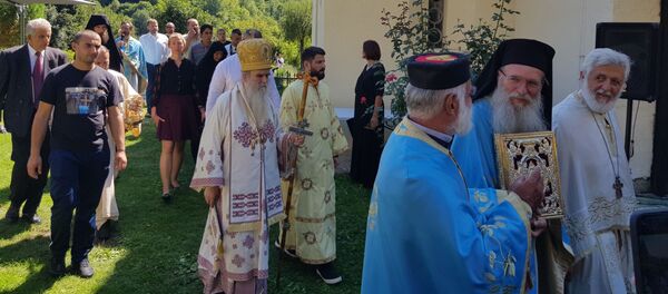 Митрополит црногорско-приморски Амфилохије у манастиру Морача на Велику Госпојину Митрополит црногорско-приморски Амфилохије у манастиру Морача на Велику Госпојину - Sputnik Србија