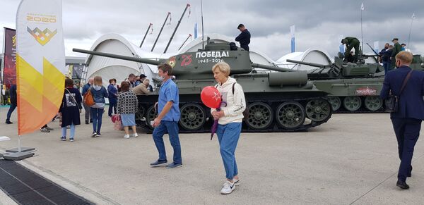 Армата, Хермес, Охотник: Шта је све приказано на руском „војном Дизниленду“ Армата, Хермес, Охотник: Шта је све приказано на руском „војном Дизниленду“ - Sputnik Србија