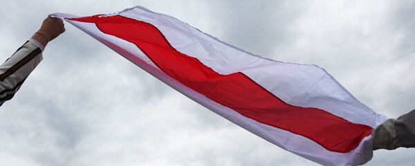 Pristalice beloruske opozicije na protestu u Minsku - Sputnik Srbija