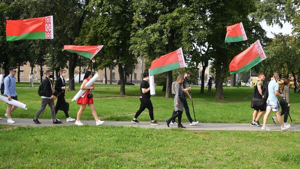Pristalice beloruskog predsednika Aleksandra Lukašenka na mitingu u Minsku - Sputnik Srbija