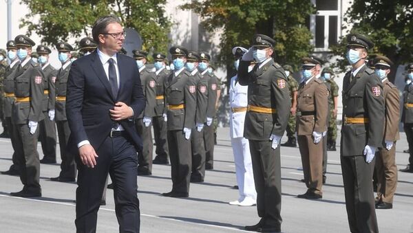 Predsednik Srbije Aleksandar Vučić na promociji najmlađih oficira Vojske Srbije - Sputnik Srbija