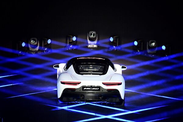 Prezentacija novog sportskog automobila MC20, italijanske kompanije „Maserati“ u Modeni - Sputnik Srbija
