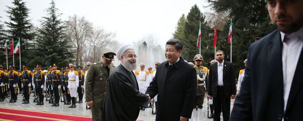 Sastanak iranskog predsednika Hasana Rohanija i kineskog predsednika Si Đinpinga - Sputnik Srbija