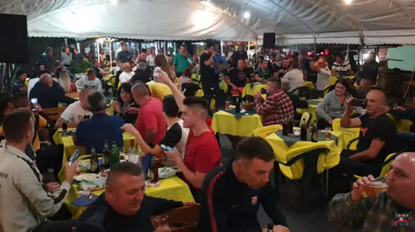 Presešće im kupus: Spremne kazne zbog „Koronijade“ u Mrčajevcima Presešće im kupus: Spremne kazne zbog „Koronijade“ u Mrčajevcima - Sputnik Srbija