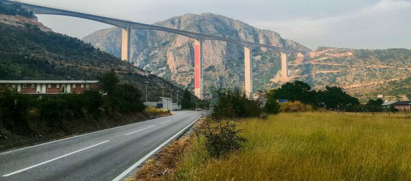 Изградња ауто-пута Бар-Бољаре, Црна Гора Изградња ауто-пута Бар-Бољаре, Црна Гора - Sputnik Србија