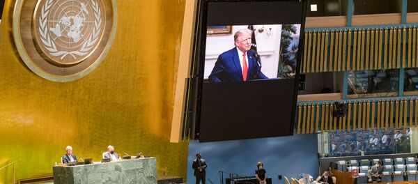 Видео-обраћање америчког председника Доналда Трампа учесницима Генералне скупштине УН Видео-обраћање америчког председника Доналда Трампа учесницима Генералне скупштине УН - Sputnik Србија