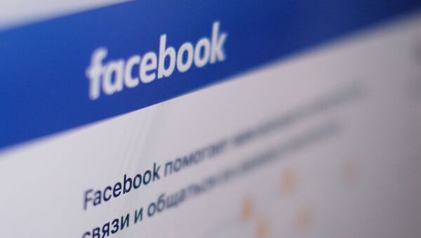 Фејсбук уклони три групе налога из Русије - Sputnik Србија