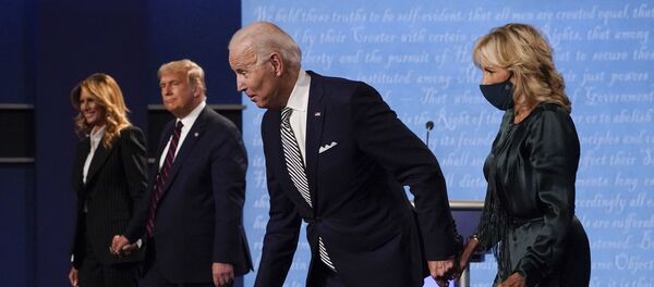 Debata Donalda Trampa i Džoa Bajdena Debata Donalda Trampa i Džoa Bajdena - Sputnik Srbija