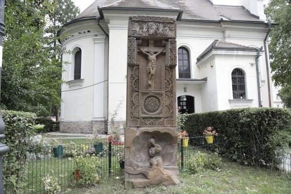 У част невиних жртава: Положени венци у Земуну за цивиле настрадале у Нагорно-Карабаху /видео/ У част невиних жртава: Положени венци у Земуну за цивиле настрадале у Нагорно-Карабаху /видео/ - Sputnik Србија