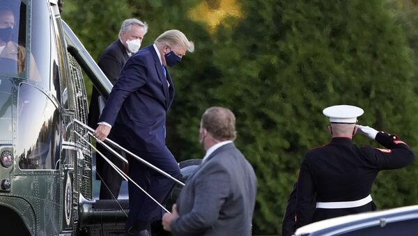 Donald Tramp je helikopterom prebačen u bolnicu zbog virusa korona - Sputnik Srbija