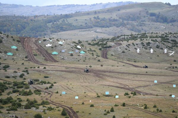 Велика војна сила на Пештеру: У суботу почиње „Садејство 2020“ /фото/ Велика војна сила на Пештеру: У суботу почиње „Садејство 2020“ /фото/ - Sputnik Србија