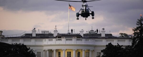 Доналд Трамп стиже у Белу кућу хеликоптером Доналд Трамп стиже у Белу кућу хеликоптером - Sputnik Србија