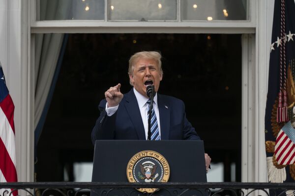 Трампова чистка: Шта се крије иза смењивања највиших америчких званичника — у последњи час Трампова чистка: Шта се крије иза смењивања највиших америчких званичника — у последњи час - Sputnik Србија