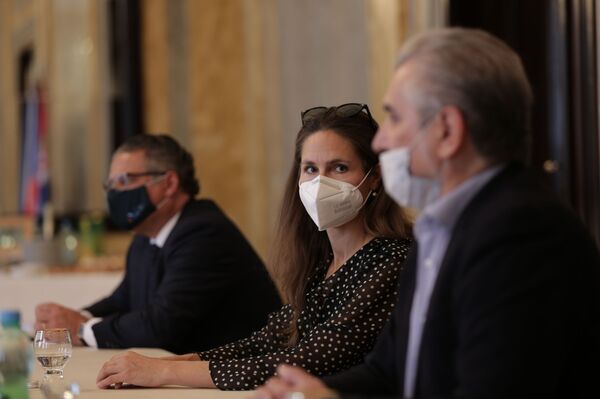 Оно што сам видела на Косову грозно је, несхватљиво, трагично... /видео, фото/ Оно што сам видела на Косову грозно је, несхватљиво, трагично... /видео, фото/ - Sputnik Србија