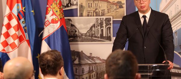 Predsednik Srbije Aleksandar Vučić na otvaranju kuće bana Josipa Jelačića u Novom Sadu - Sputnik Srbija