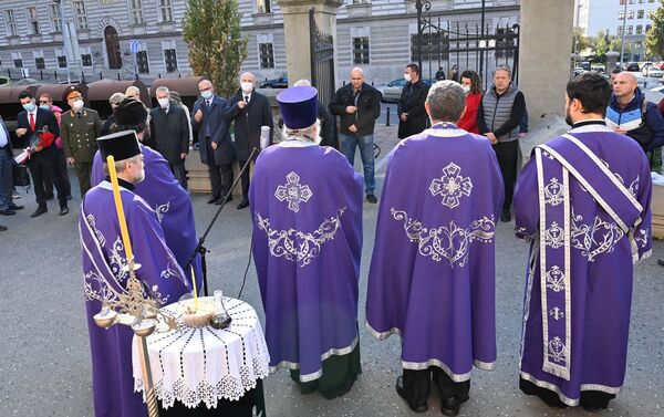Parastos za 28 crvenoarmejaca: Izložene fotografije Rusa koji su život dali za Srbiju Parastos za 28 crvenoarmejaca: Izložene fotografije Rusa koji su život dali za Srbiju - Sputnik Srbija