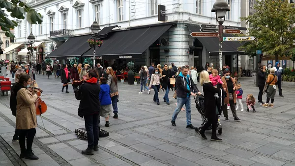 Knez Mihailova ulica u oktobru - Sputnik Srbija