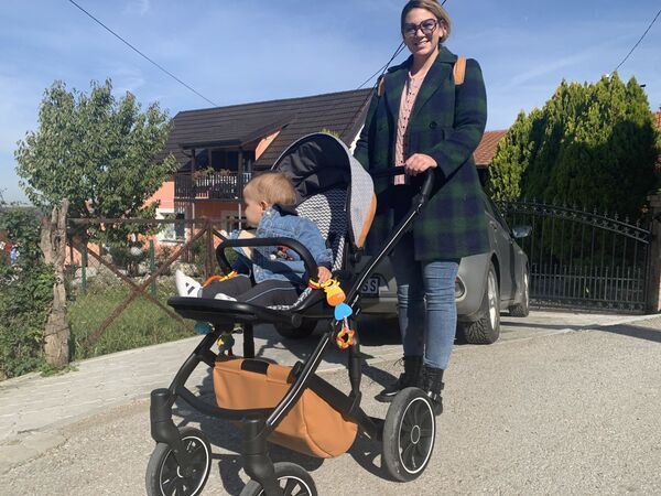 Домаћине, срећна слава, за трпезу — нека хвала! Домаћине, срећна слава, за трпезу — нека хвала! - Sputnik Србија
