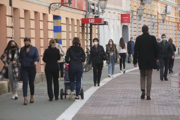 Banjalučani negoduju: Hoće li nam neko ulaziti u kuće da nas broji - Sputnik Srbija