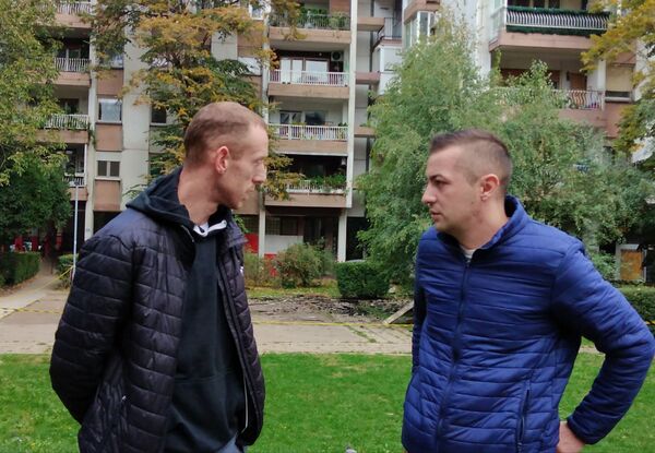 Комшије са Дорћола једногласне: Хероји који су спасили девојчицу заслужују орден Комшије са Дорћола једногласне: Хероји који су спасили девојчицу заслужују орден - Sputnik Србија