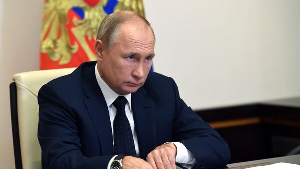 Putin: Nema planova za opštenacionalni lokdaun, ekonomske mere dale rezultat - Sputnik Srbija