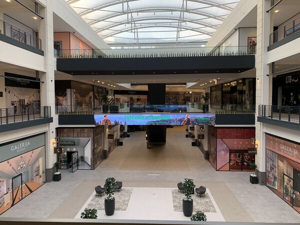 Вучић и и председник компаније „Игл“ Мохамед Алабар отворили највећи тржни центар у региону /видео/ - Sputnik Србија