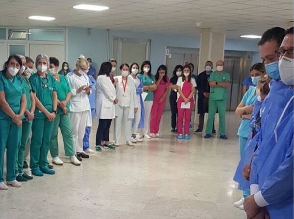 Potresne slike iz podgoričkog KC: Oproštaj lekara od mitropolita /foto/ - Sputnik Srbija