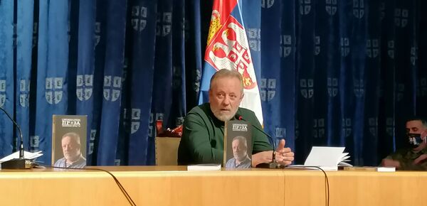 Miroslav Toholj: Srpski jezik je moj novi zavičaj Miroslav Toholj: Srpski jezik je moj novi zavičaj - Sputnik Srbija