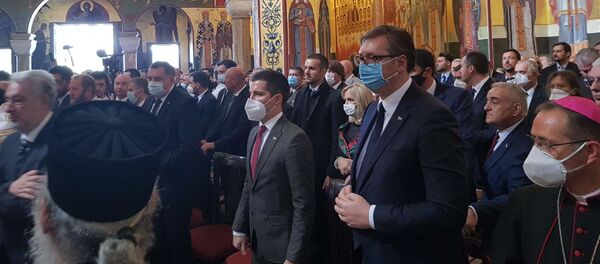 Predsednik Srbije Aleksandar Vučić na ceremoniji opraštanja od mitropolita Amfilohija - Sputnik Srbija