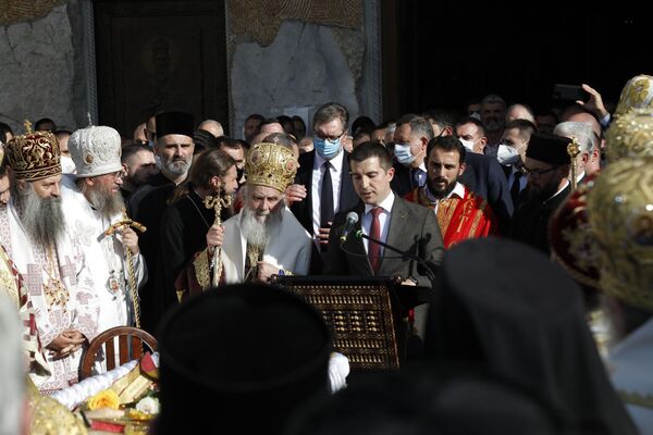 Aleksa Bečić - Nadam se da ćeš biti poslednji vladika koji je branio svoju crkvu od dela svog naroda. - Sputnik Srbija