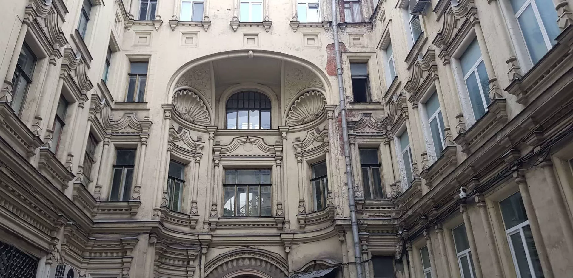 Тајне Москве: Шта крије Кремљ и где се налази улица црвених фењера /фото/ Тајне Москве: Шта крије Кремљ и где се налази улица црвених фењера /фото/ - Sputnik Србија, 1920, 04.04.2021