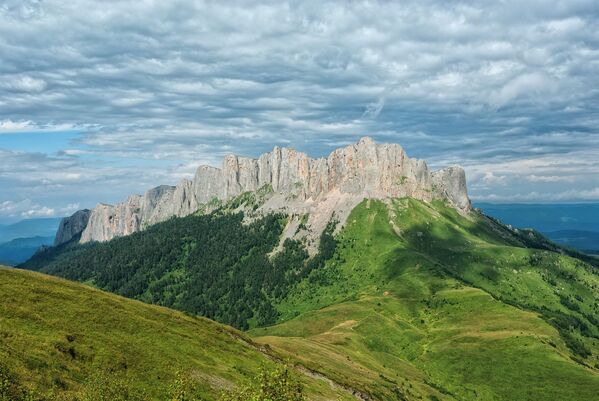 Planina Thač u republici Adigeja - Sputnik Srbija
