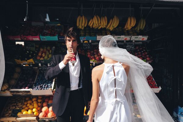 Fotografija španskog fotografa Karlosa Ferejra, finaliste u kategoriji „Par. Portret“ na Međunarodnom takmičenju za svadbenog fotografa godine 2020. - Sputnik Srbija