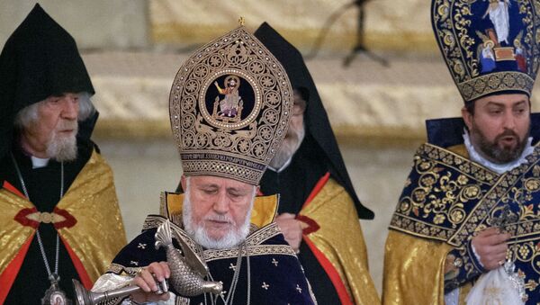 Јерменски патријарх захвалио Путину на очувању јерменског наслеђа у Карабаху - Sputnik Србија