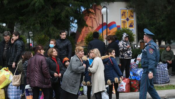 Karabah: Vratilo se više hiljada izbeglica, samo danas preko 1.200 - Sputnik Srbija