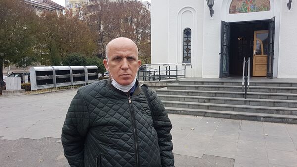 „Памтићемо нашег патријарха“: Дирљиве поруке грађана испред Храма Светог Саве „Памтићемо нашег патријарха“: Дирљиве поруке грађана испред Храма Светог Саве - Sputnik Србија