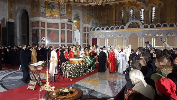 Početak liturgije na sahrani patrijarha Irineja. - Sputnik Srbija