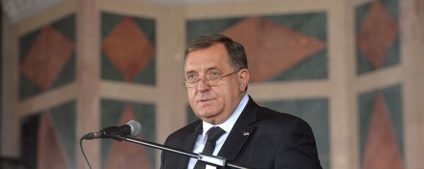 Milorad Dodik govori na sahrani patrijarha Irineja. - Sputnik Srbija